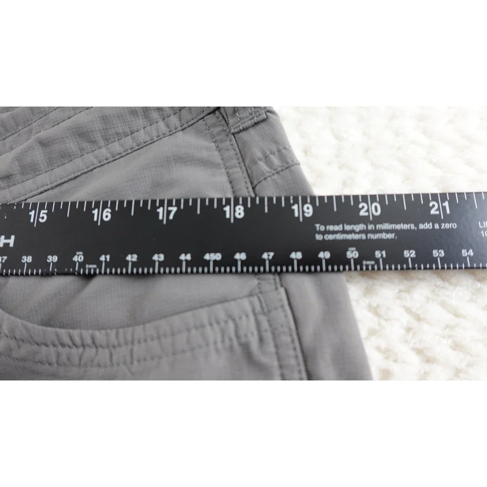 The North Face Mens Gray Convertible Hiking Pants Zip Off Cargo Trousers Size 12